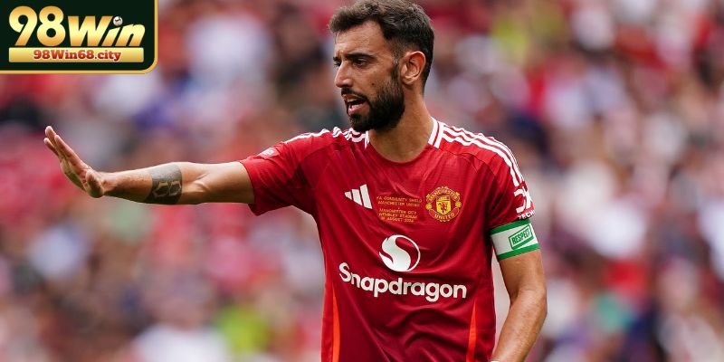Tiền vệ hay nhất thế giới 98WIN Bruno Fernandes